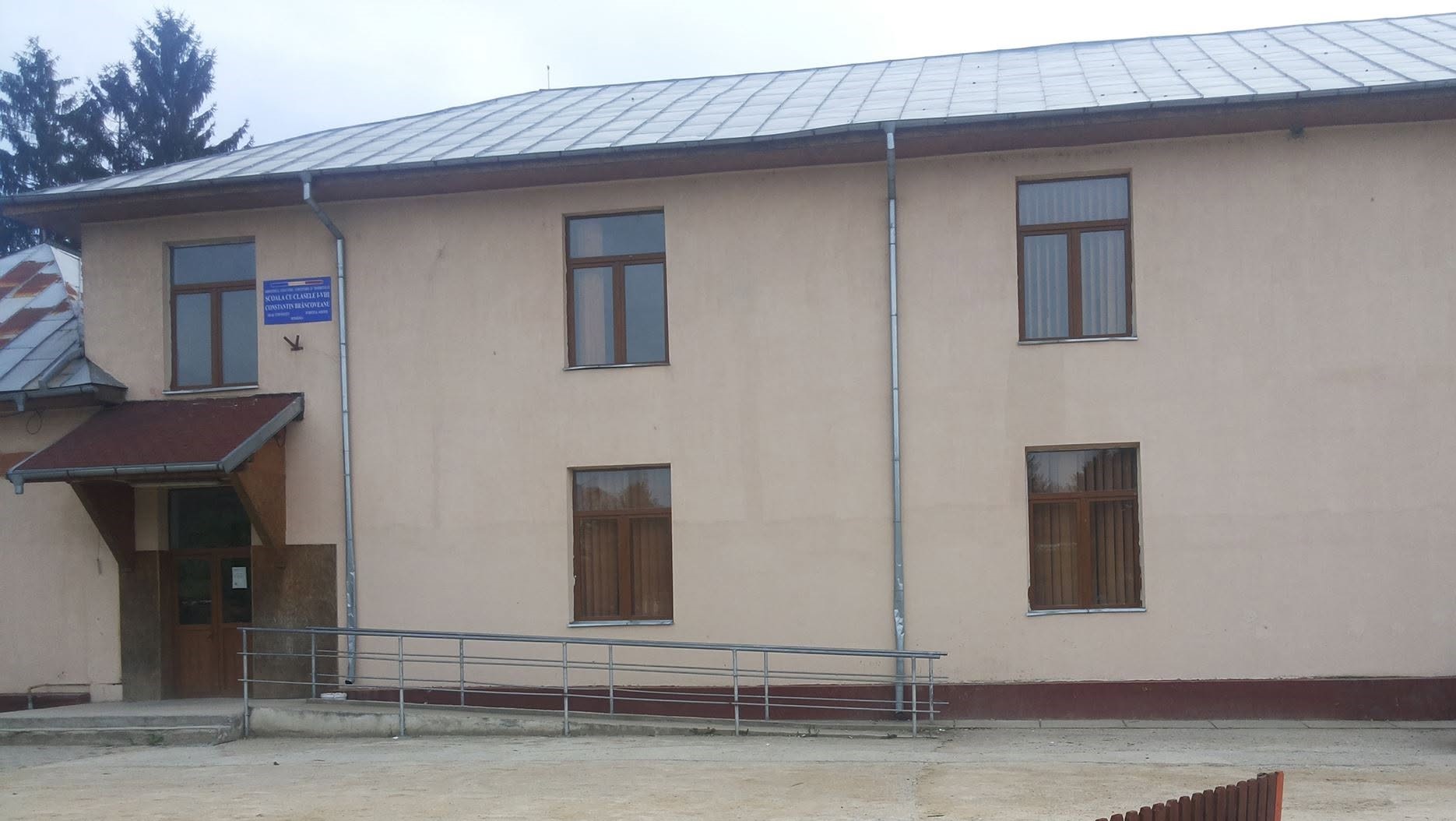 Scoala Constantin Brancoveanu
